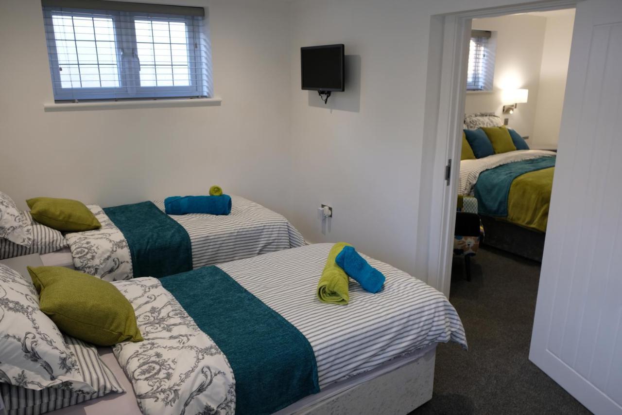 Rosemary House Brs Airport Accommodation Winford Exterior foto
